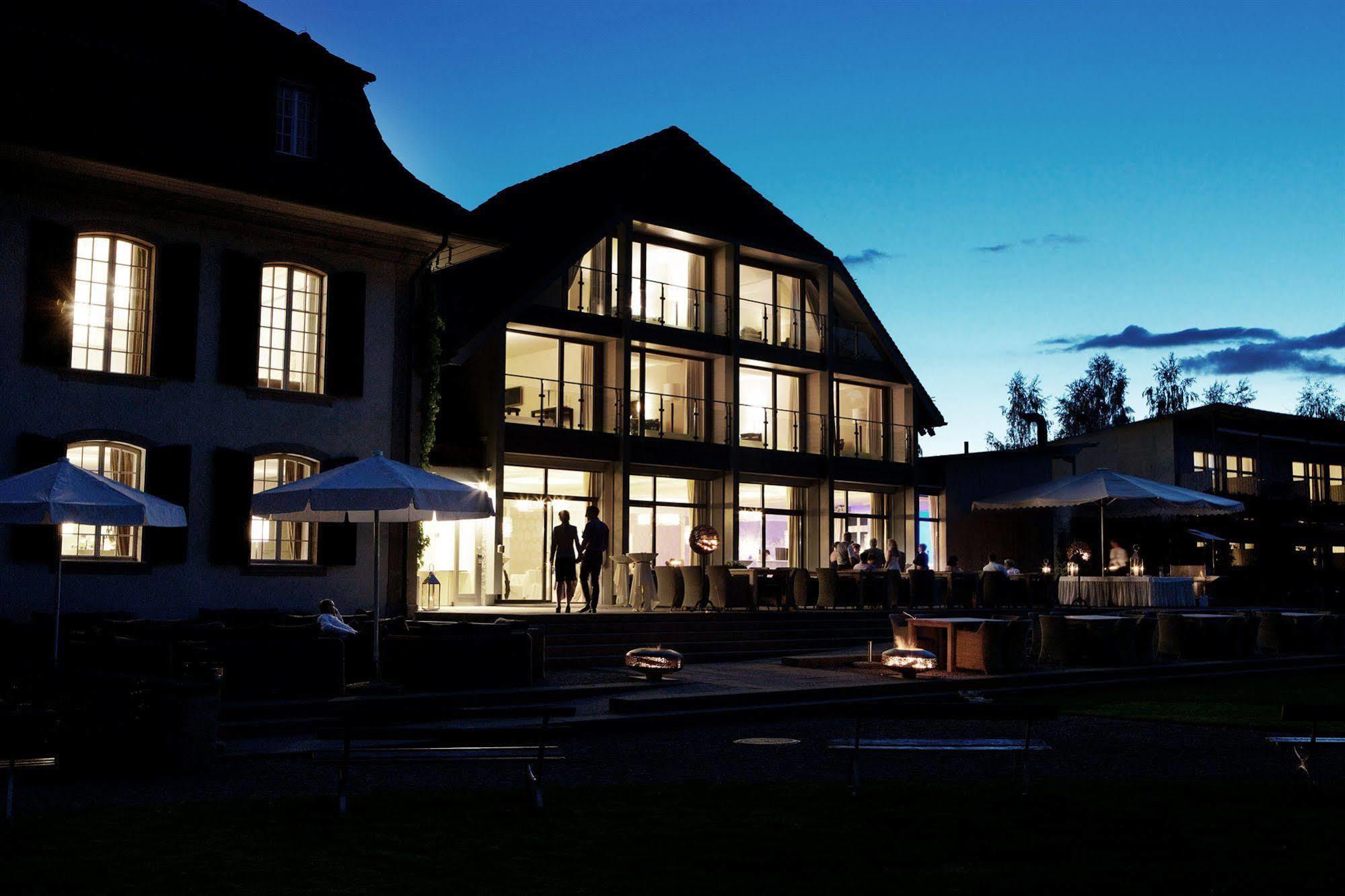 Hotel Schloss Huenigen Konolfingen Exterior photo